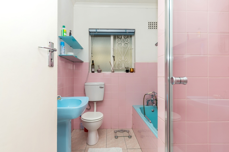 3 Bedroom Property for Sale in Heathfield Western Cape